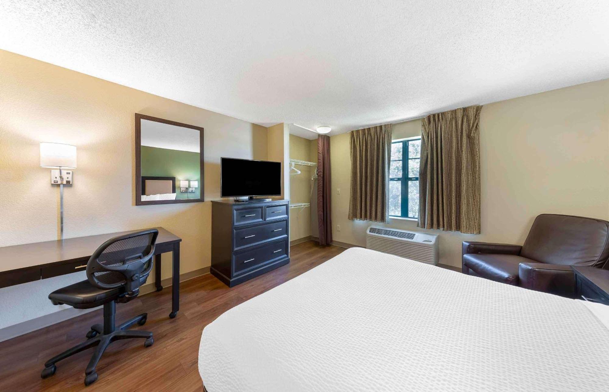 Extended America - Portland - Vancouver Hotel 2*